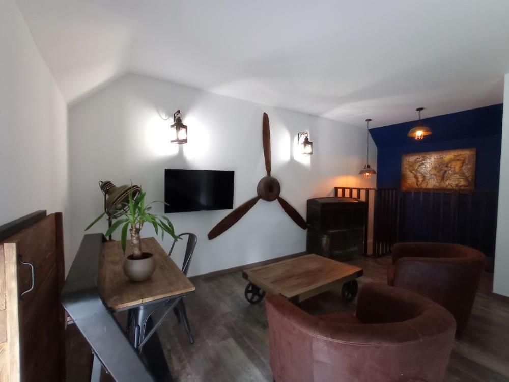 Gite Oust Au Lit Saint-Vincent-sur-Oust エクステリア 写真