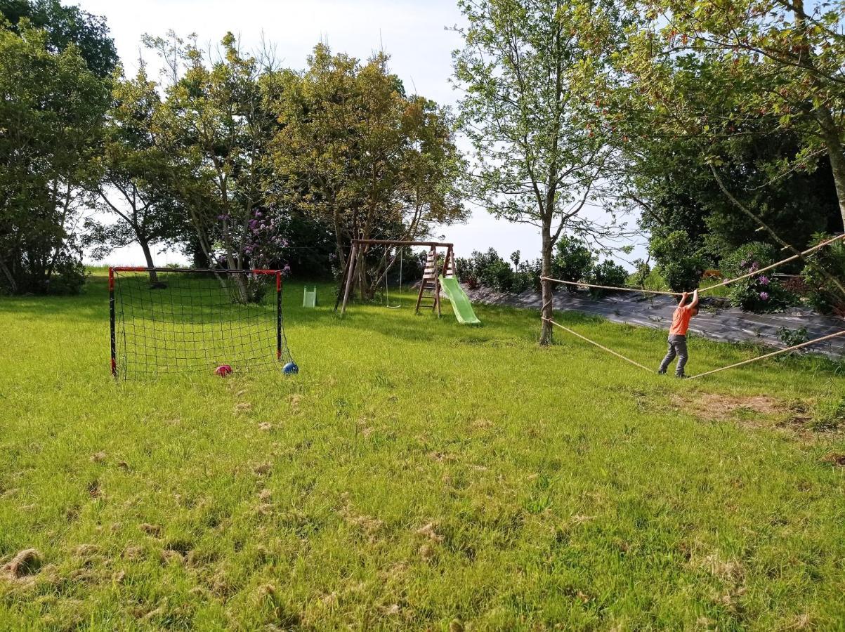 Gite Oust Au Lit Saint-Vincent-sur-Oust エクステリア 写真
